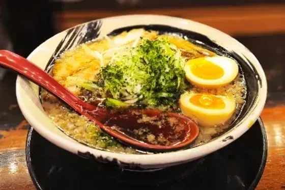 背脂生姜醤油らーめん